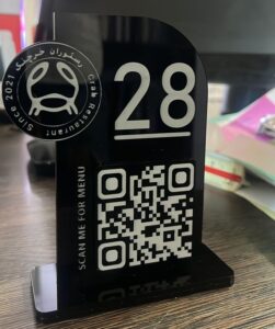 استند رومیزی کافه